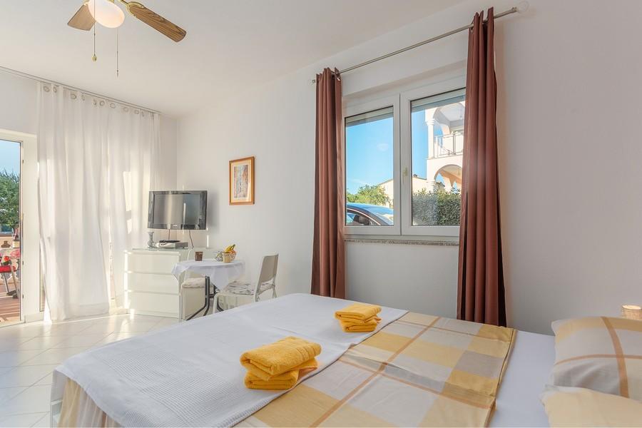 Apartment Zora Novigrad Istria Eksteriør bilde